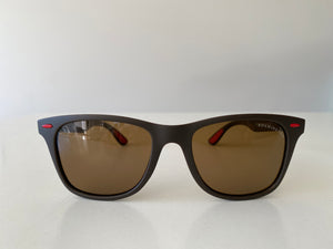 The Roamington Wayfarer